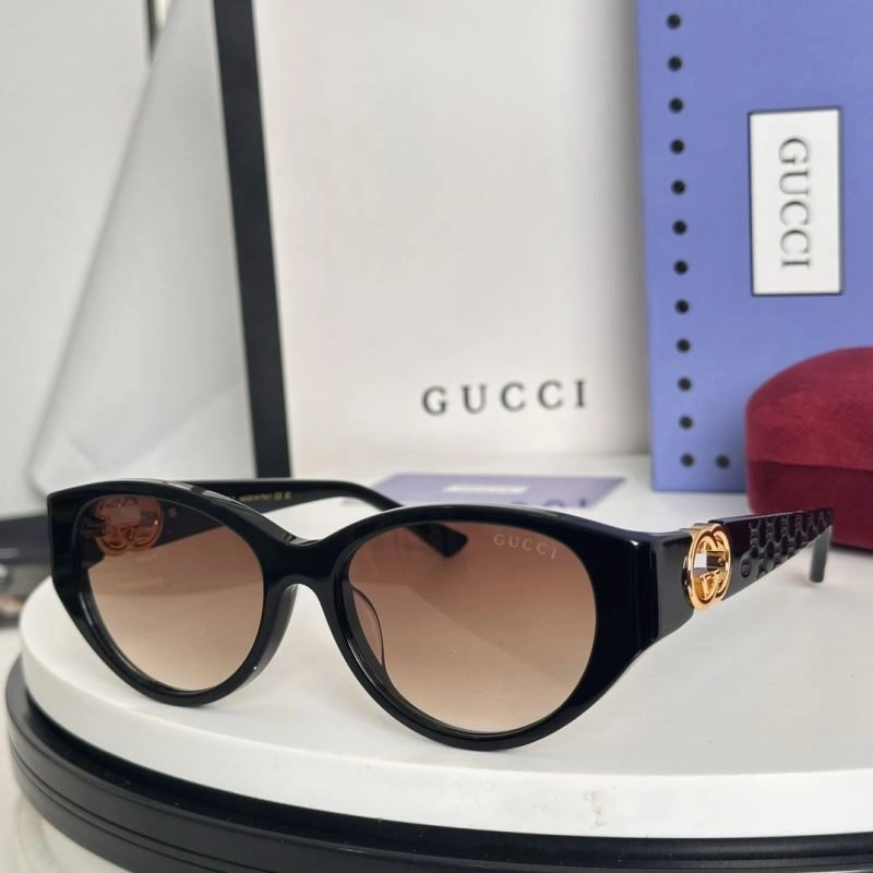 Gucci Sunglasses Classic 280067