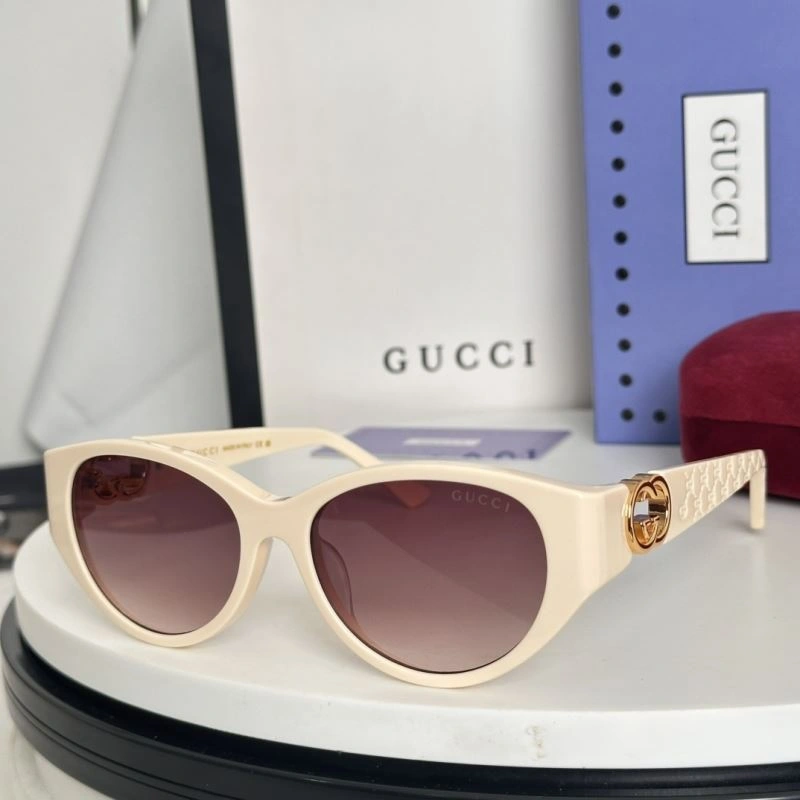 Gucci Sunglasses Classic 280067