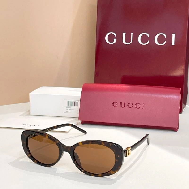 Gucci Sunglasses Vibrant 280040