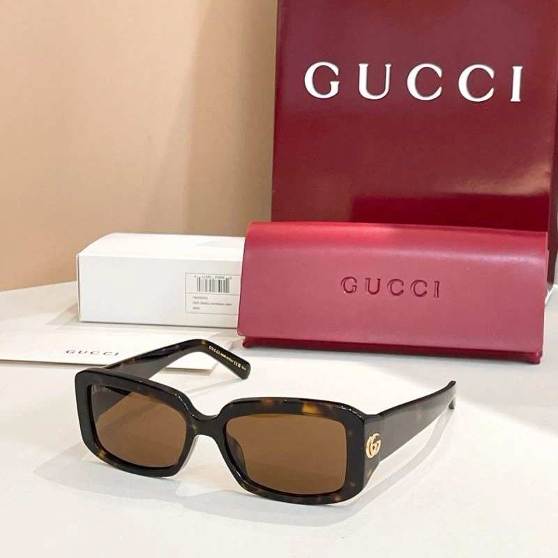 Sustainable Gucci Sunglasses 280064
