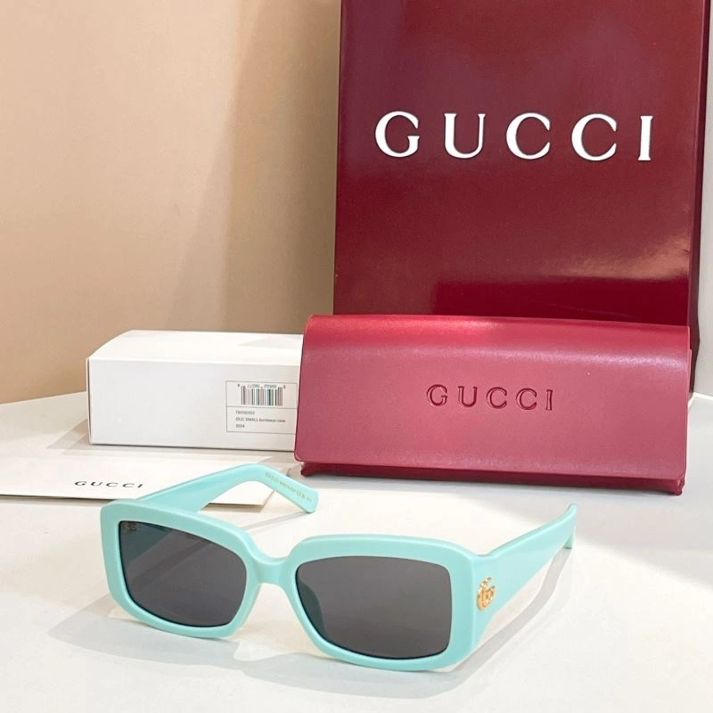 Sustainable Gucci Sunglasses 280064