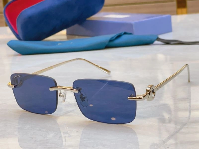 Gucci Sunglasses Lightweight 280041