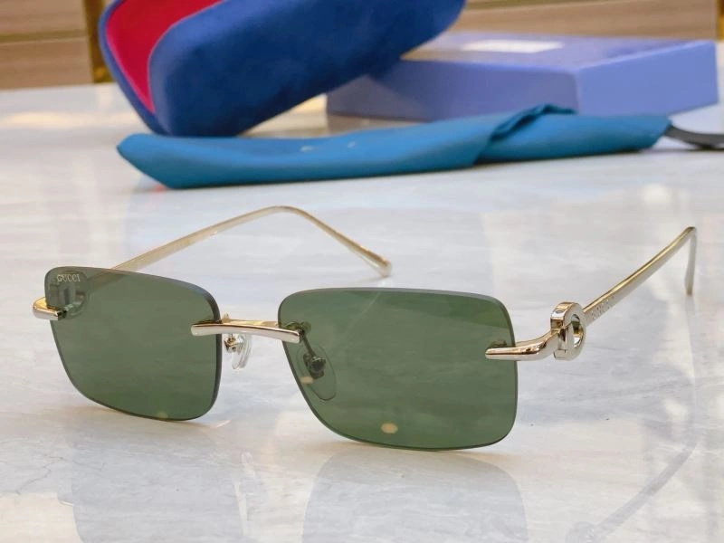 Gucci Sunglasses Lightweight 280041