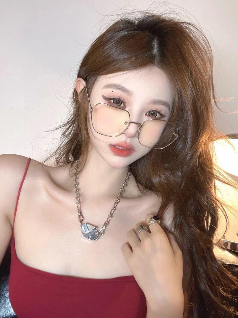 Durable Gucci Sunglasses 280037