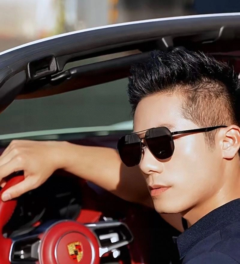 Gucci Sunglasses Practical 280036