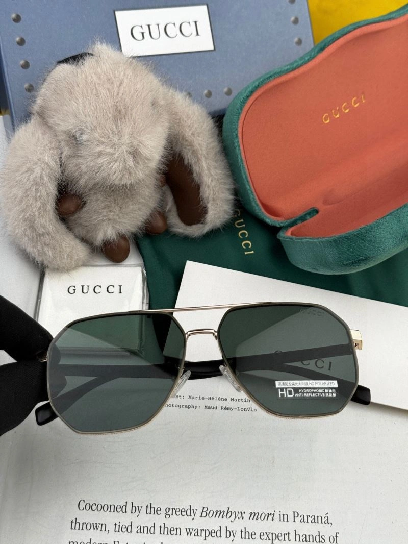Gucci Sunglasses Practical 280036