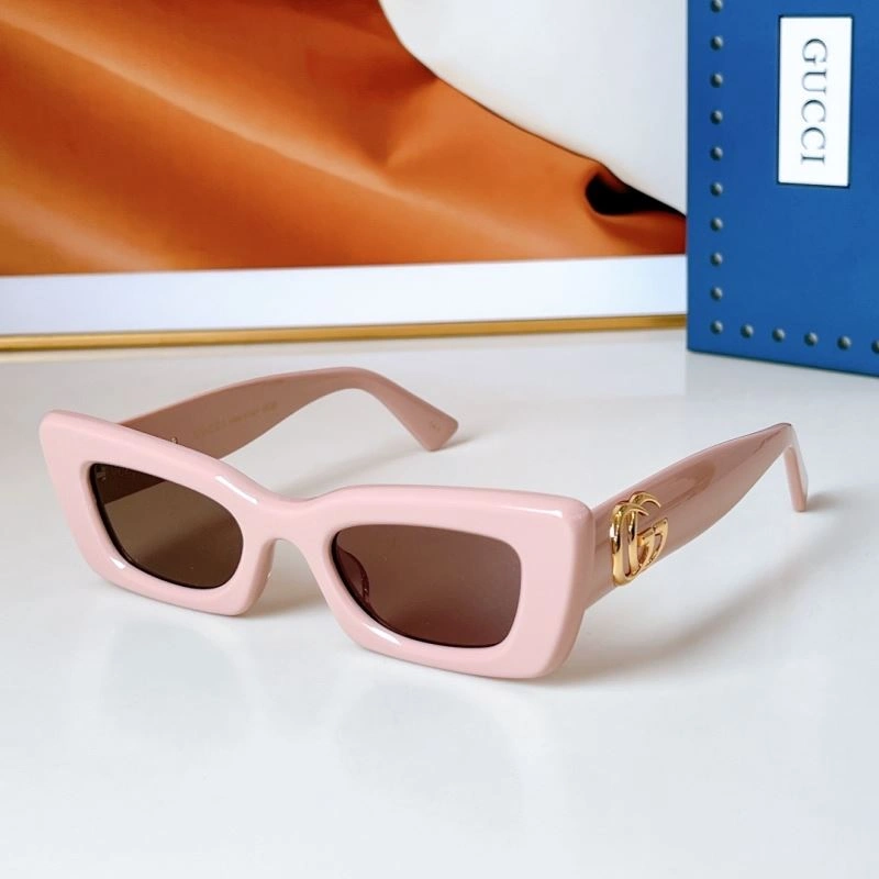 RelaxedFit Gucci Sunglasses 280005