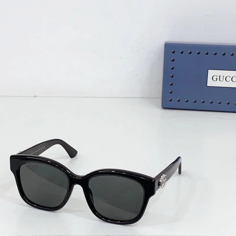 Gucci Sunglasses Neat 280002