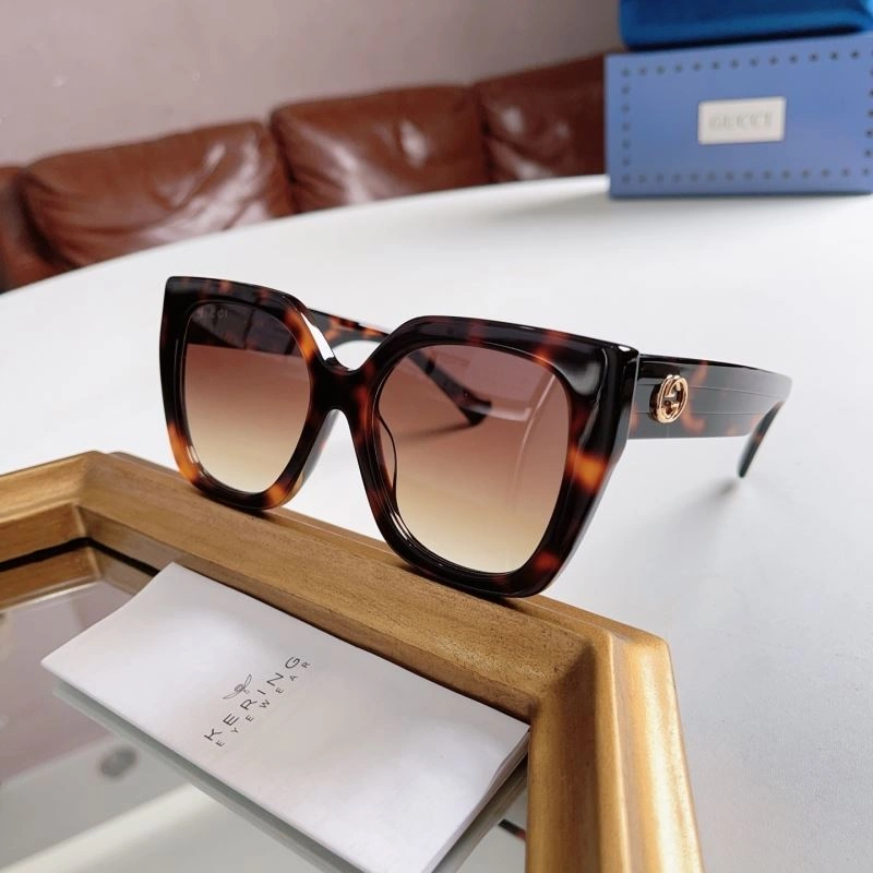 Gucci Sunglasses SportInspired 280009