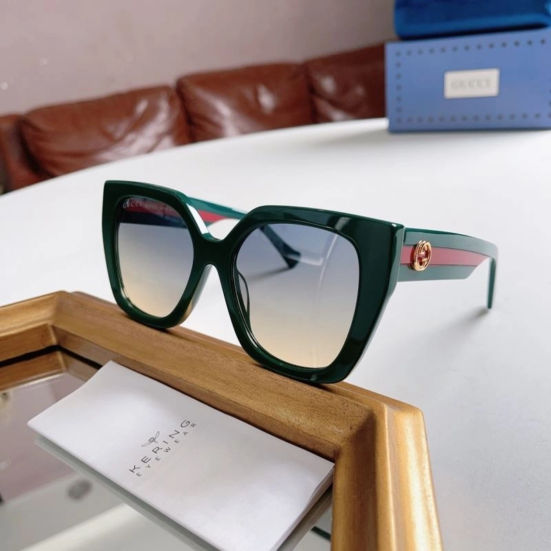 Gucci Sunglasses SportInspired 280009