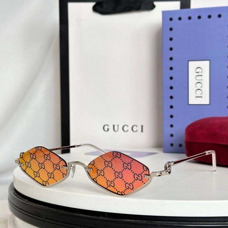 Refined Gucci Sunglasses 280020