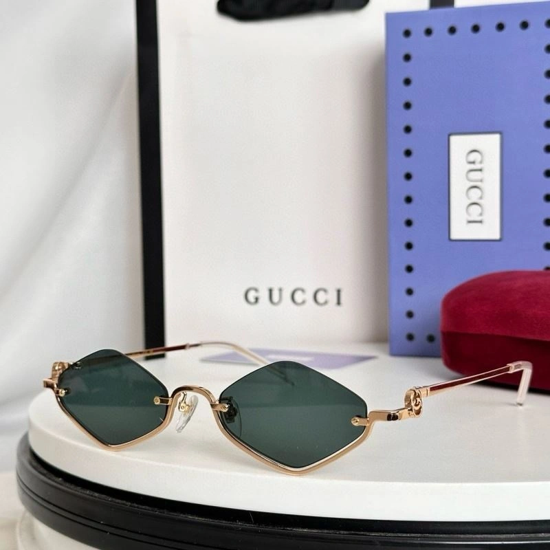 Refined Gucci Sunglasses 280020