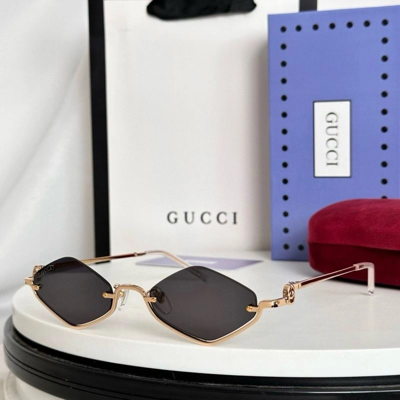 Refined Gucci Sunglasses 280020