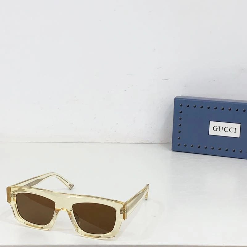 Gucci Sunglasses Youthful 280024
