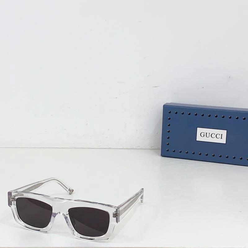 Gucci Sunglasses Youthful 280024