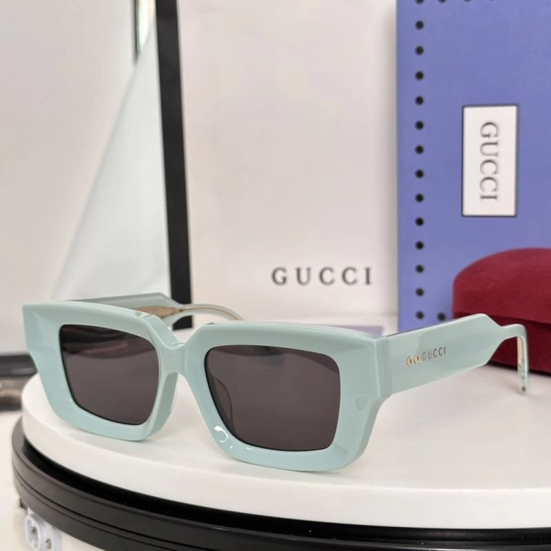 Gucci Sunglasses SmoothTexture 280013