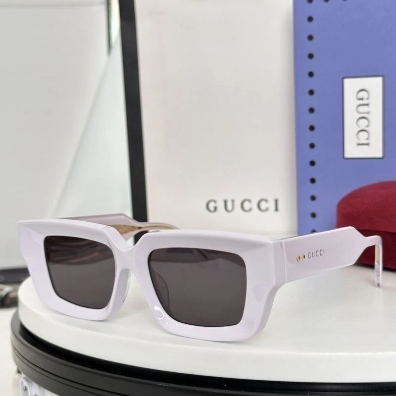 Gucci Sunglasses SmoothTexture 280013
