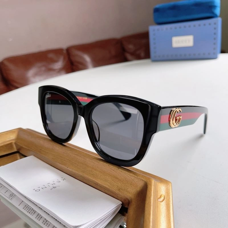 ZipUp Gucci Sunglasses 280012