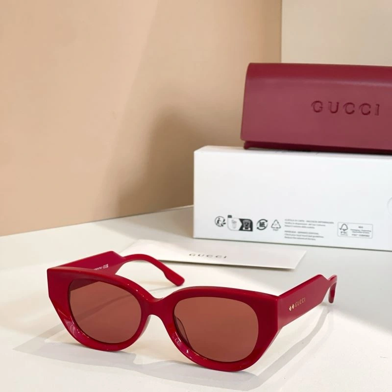 Gucci Sunglasses WellDesigned 279997