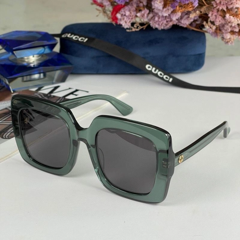 Gucci Sunglasses Bold 279993