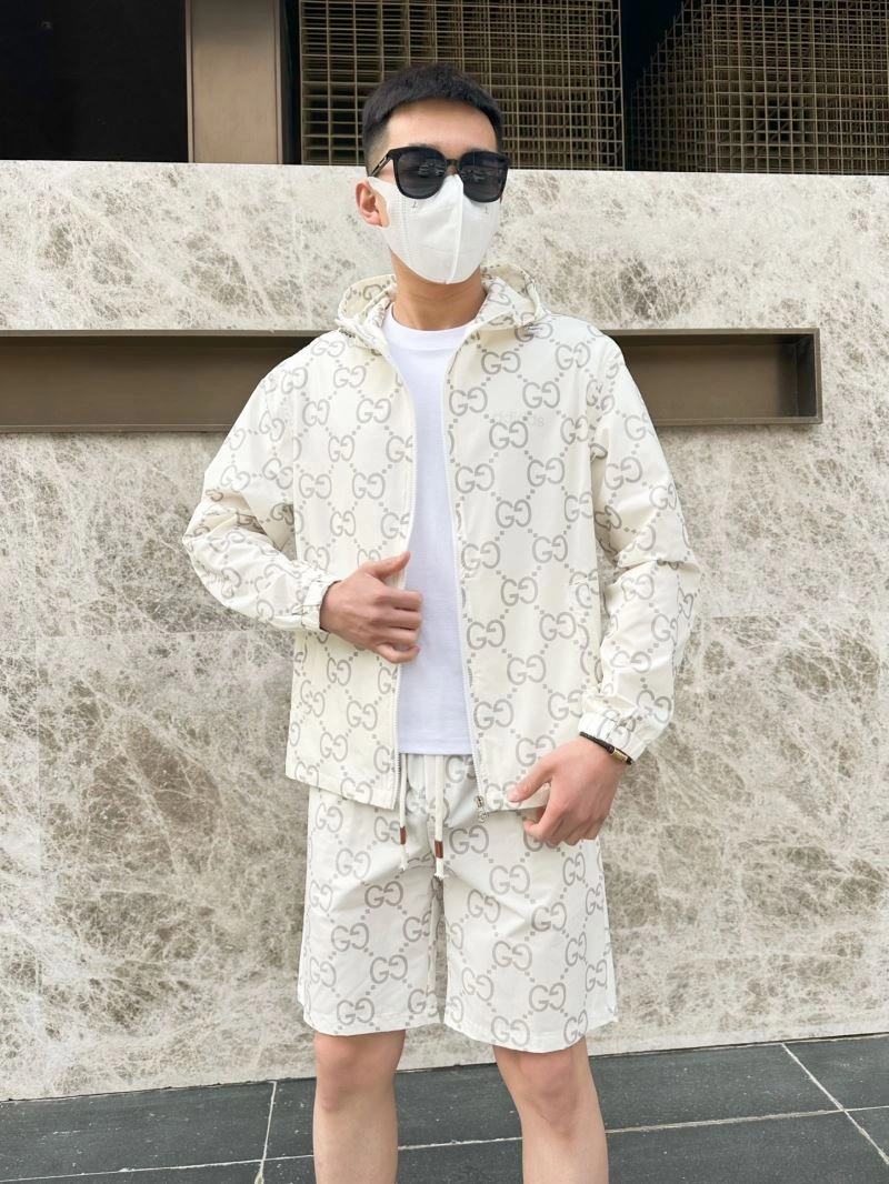 Gucci Sunscreen Jacket Sleek 126213