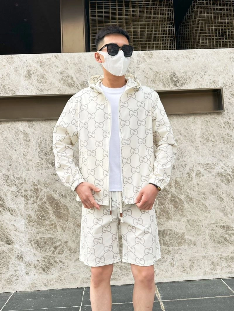 Gucci Sunscreen Jacket Sleek 126213