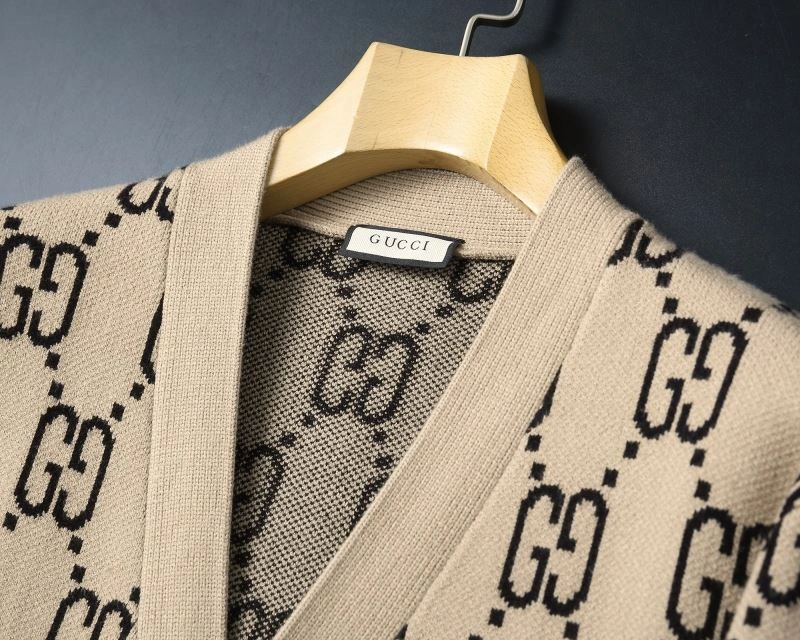 Gucci Sweaters Vibrant 128926
