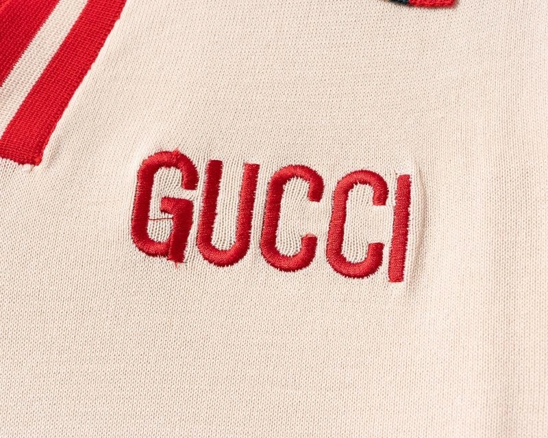 Elegant Gucci Sweaters 125001