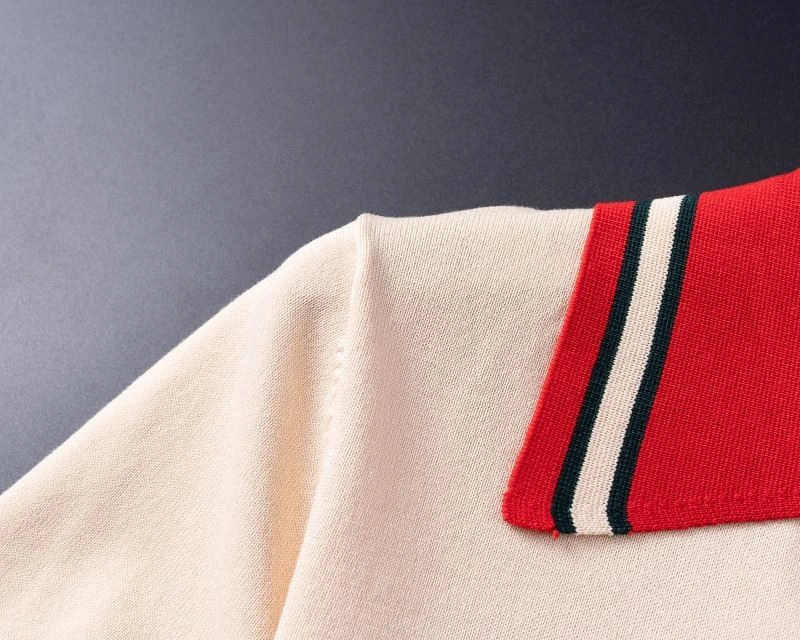 Elegant Gucci Sweaters 125001