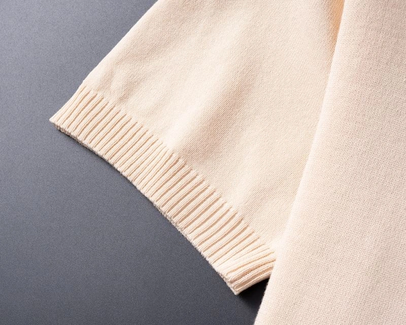 Elegant Gucci Sweaters 125001