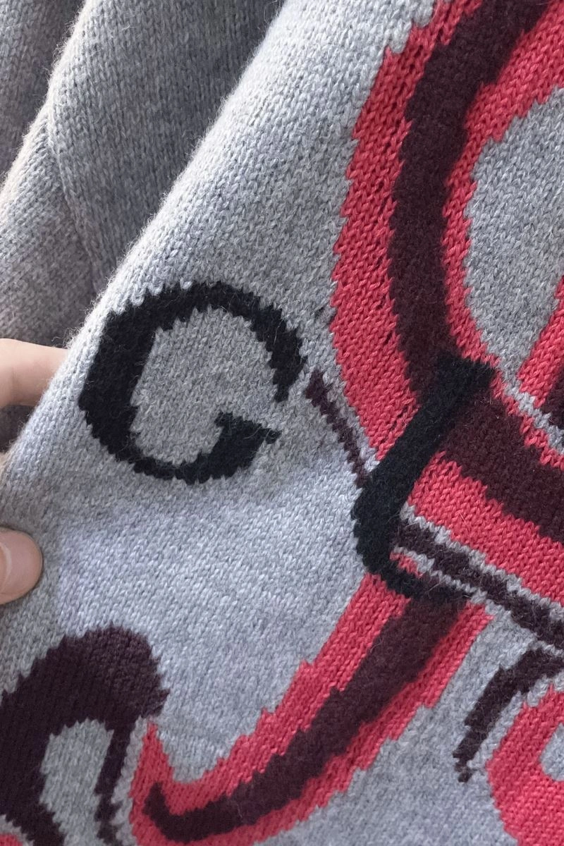 EasyCare Gucci Sweaters 128776