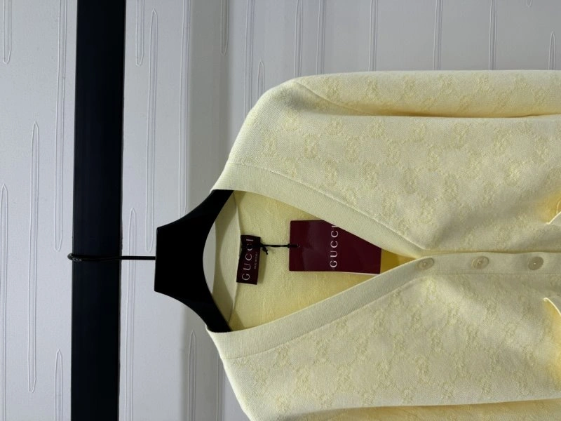 Gucci Sweaters Soft 124601