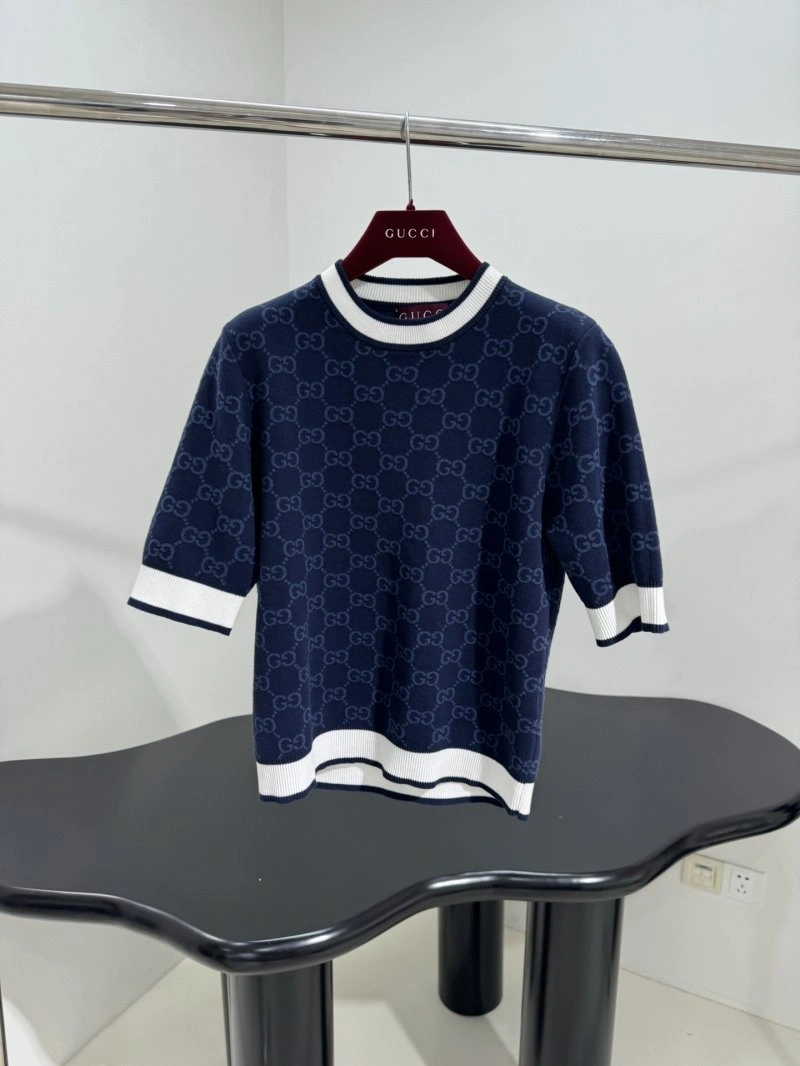 Gucci Sweaters UrbanChic 124909
