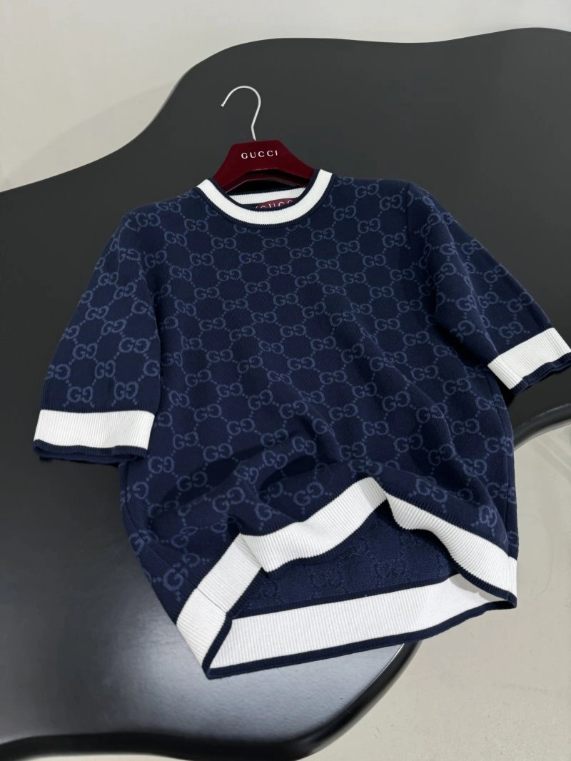Gucci Sweaters UrbanChic 124909