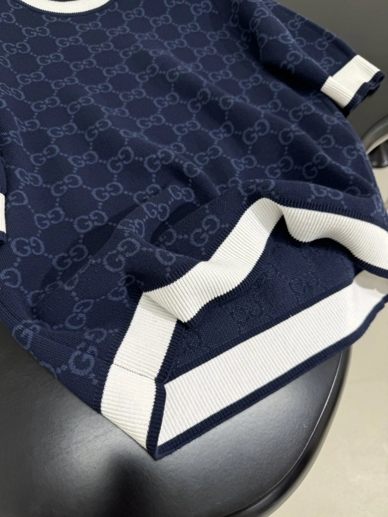 Gucci Sweaters UrbanChic 124909