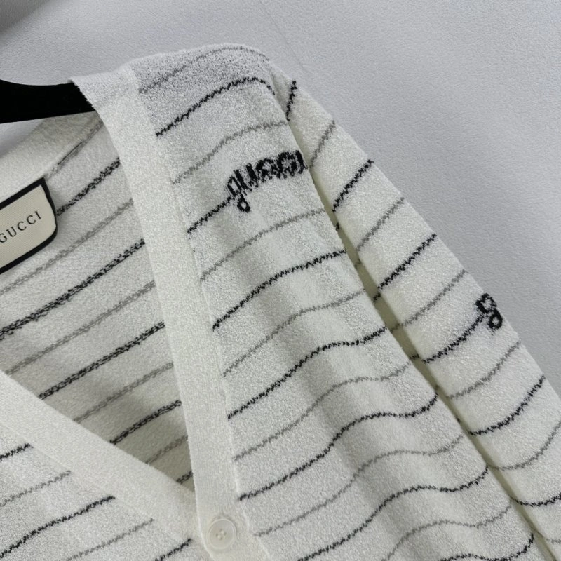 QuickDry Gucci Sweaters 124380