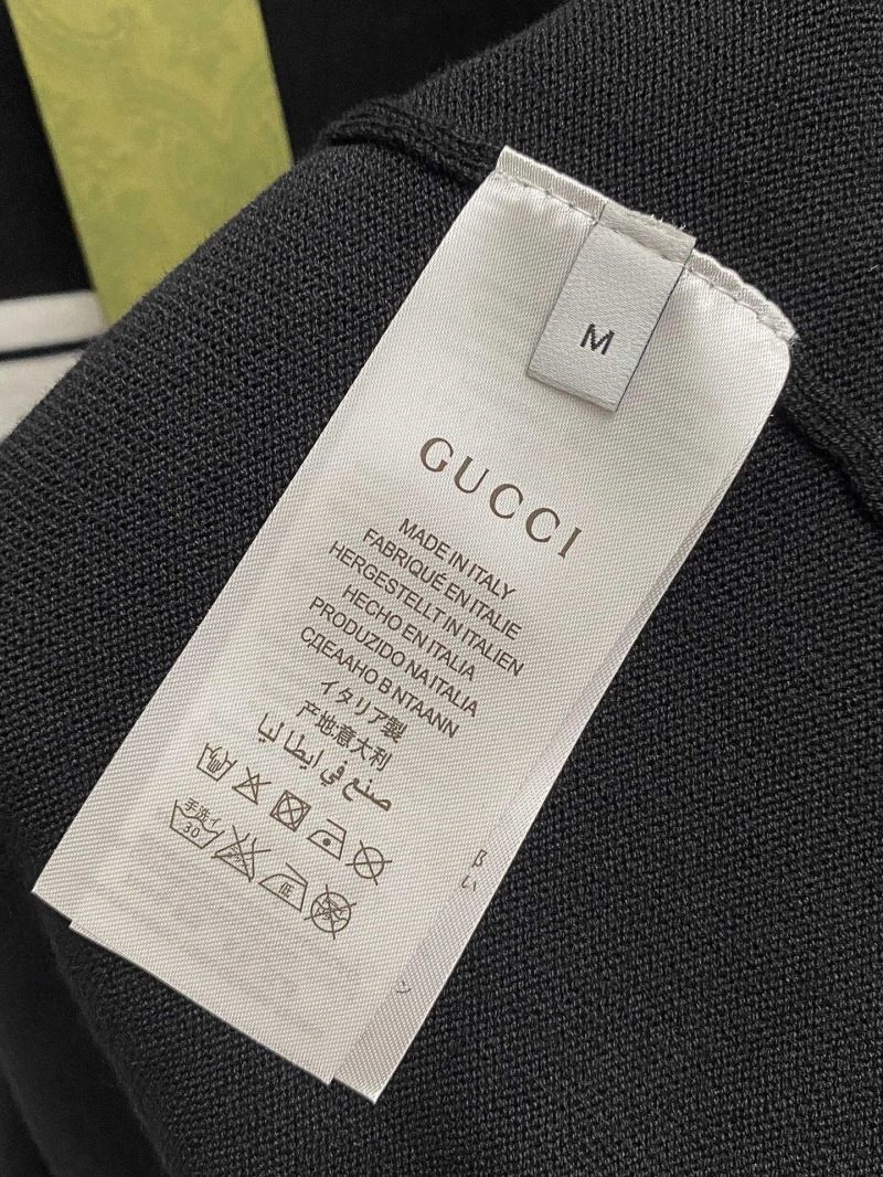 Gucci T-Shirts FashionForward 128621