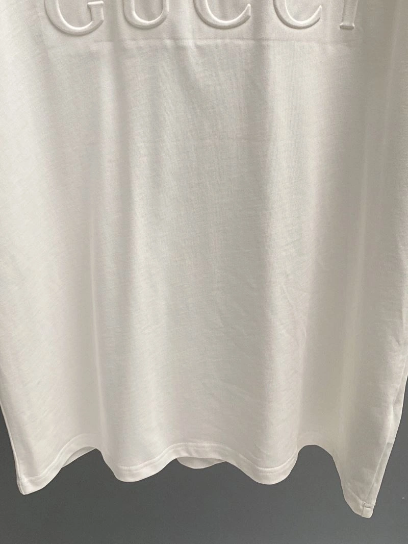 Compact Gucci T-Shirts 128616