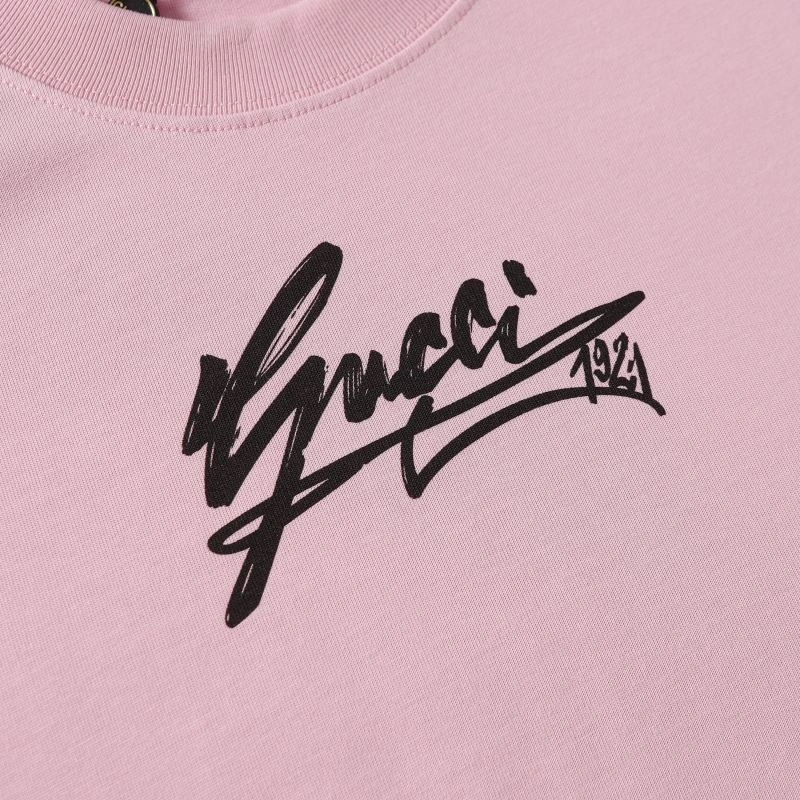 Fashionable Gucci T-Shirts 124273
