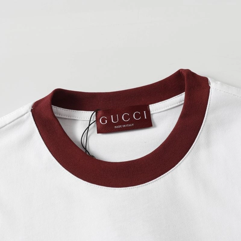 Gucci T-Shirts UrbanChic 128983