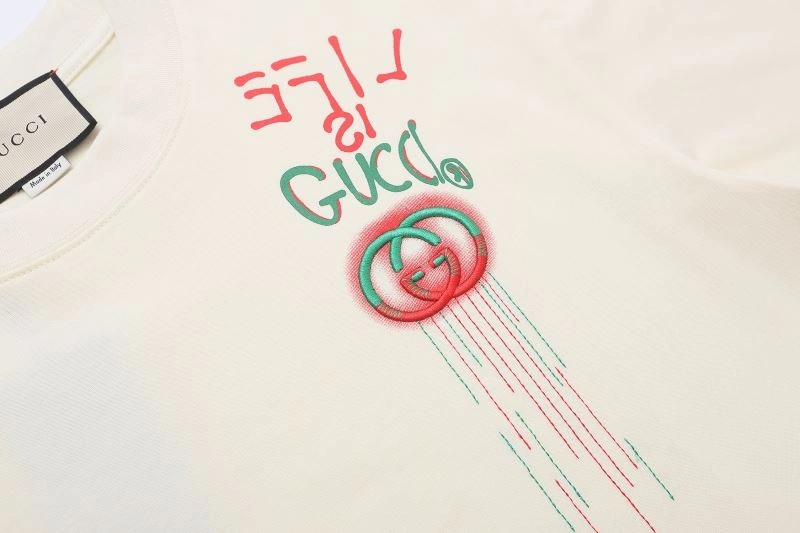 Neat Gucci T-Shirts 128972