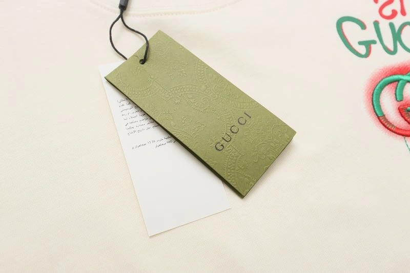 Neat Gucci T-Shirts 128972