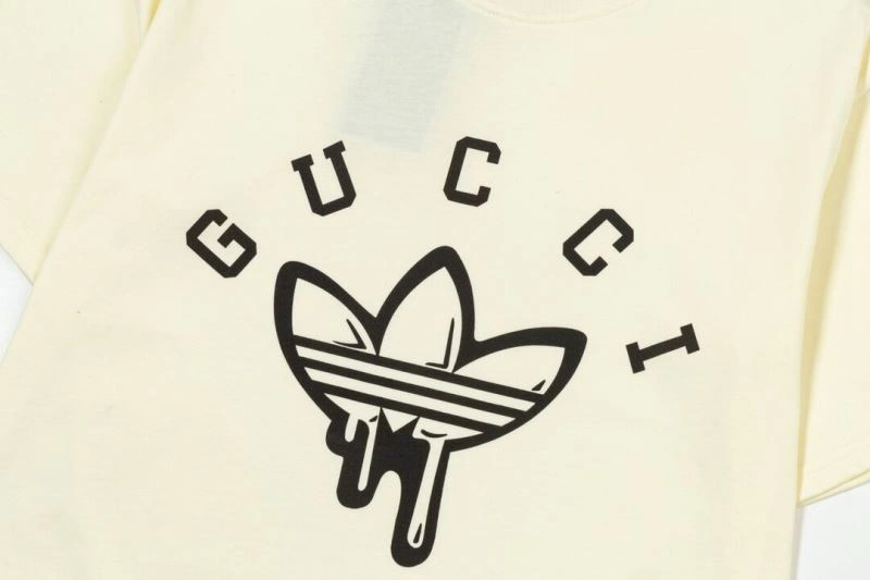 Gucci T-Shirts Practical 125105