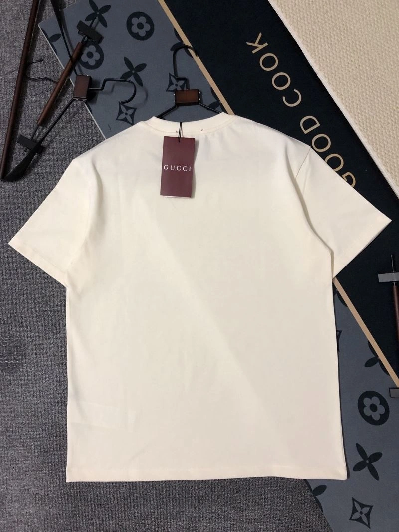 Gucci T-Shirts Comfortable 125101
