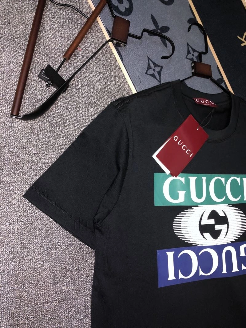 Gucci T-Shirts Comfortable 125101