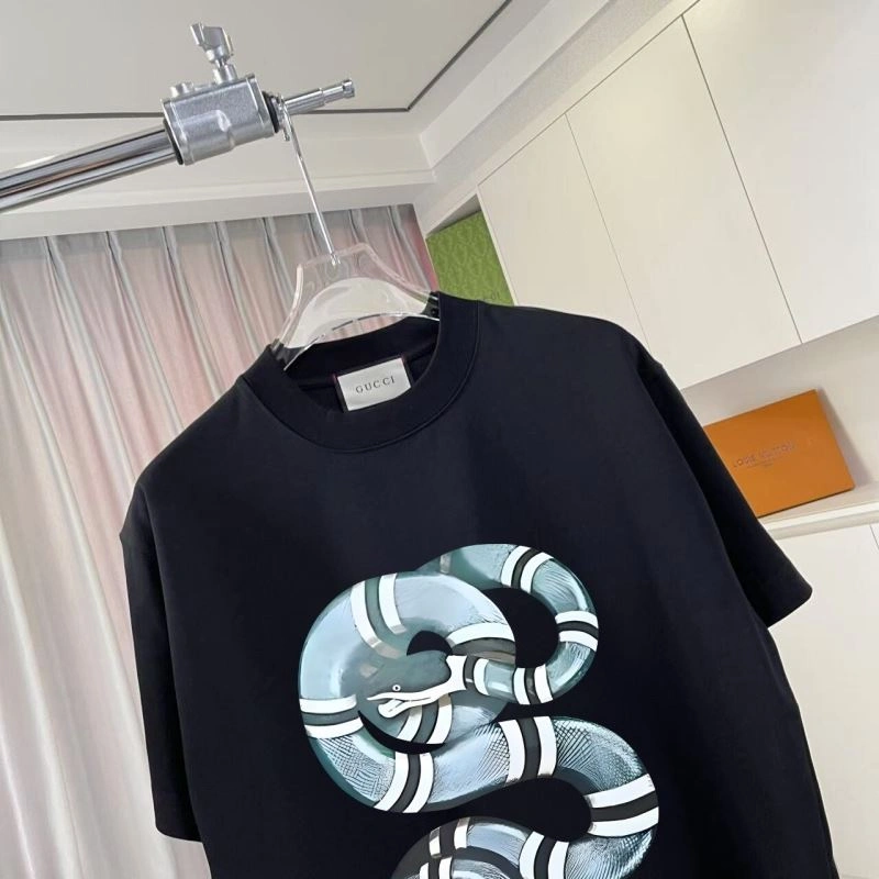 Refined Gucci T-Shirts 125091