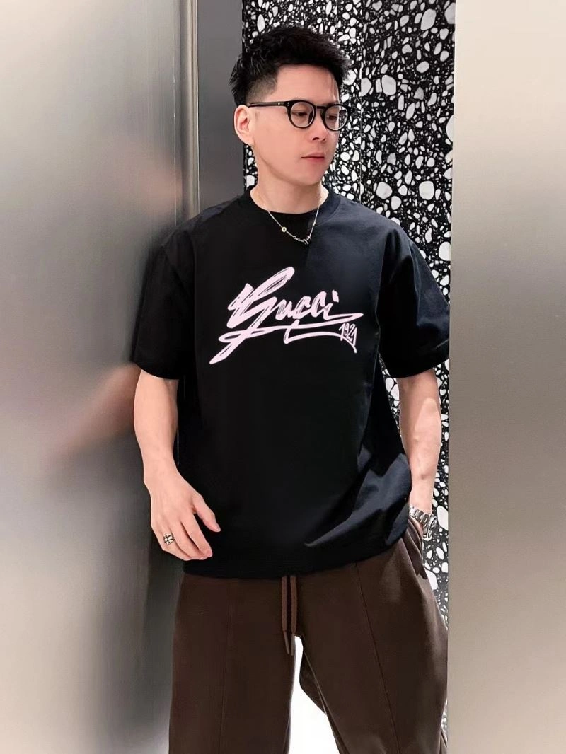 Efficient Gucci T-Shirts 128491