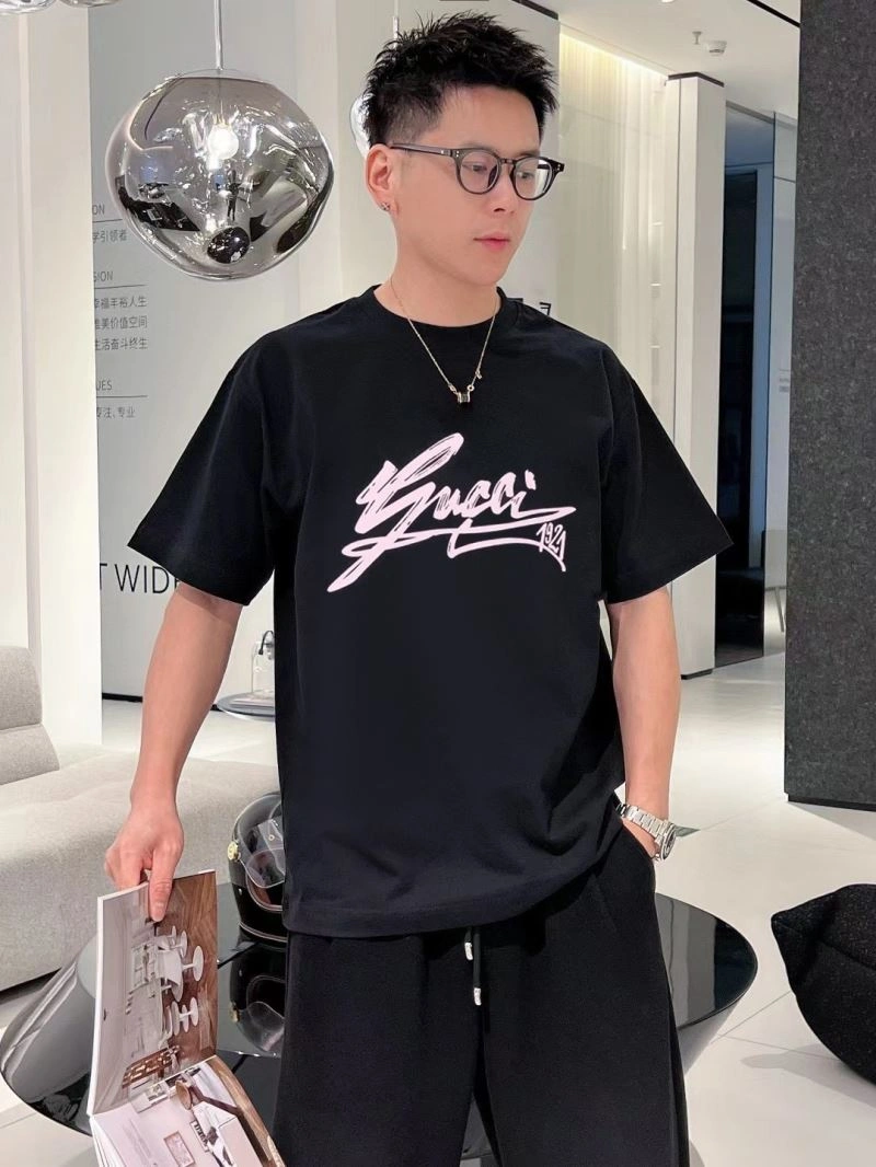 Efficient Gucci T-Shirts 128491