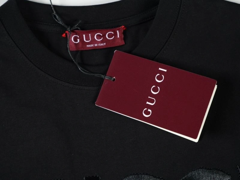 Gucci T-Shirts Comfortable 128483