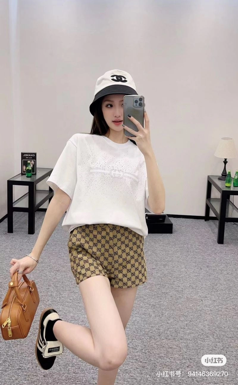 Gucci T-Shirts Bold 128479